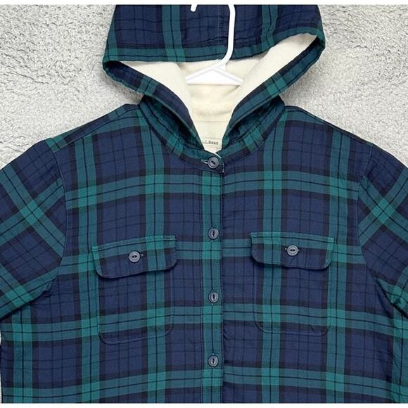 L.L. Bean Tops - L.L. Bean Shirt Womens Medium Blue Green Plaid Fleece Lined Shacket Jacket NEW